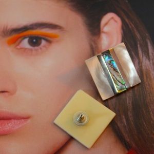 VTG Ivory Stone earrings